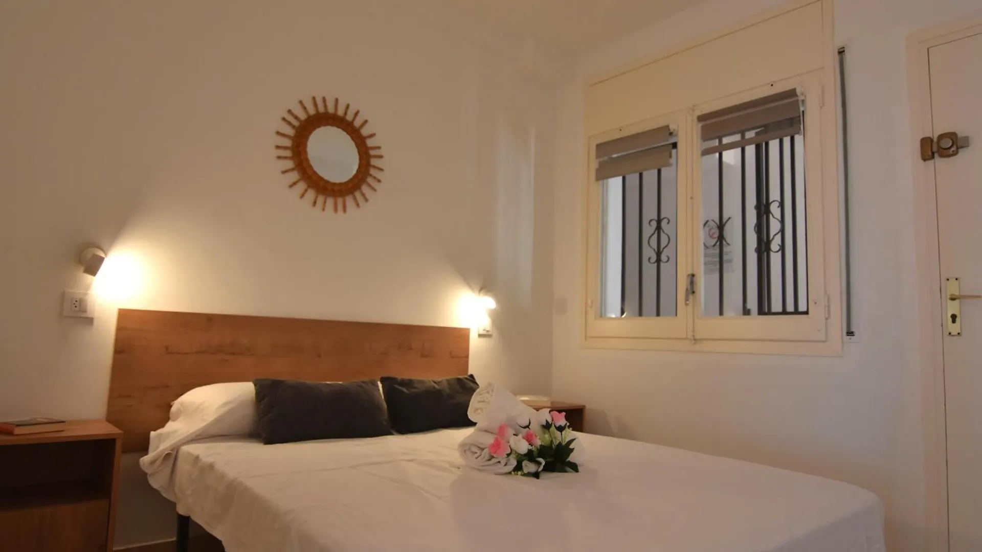 Rnet - Meda Chica - Vista Mar Apartment Roses 0*,